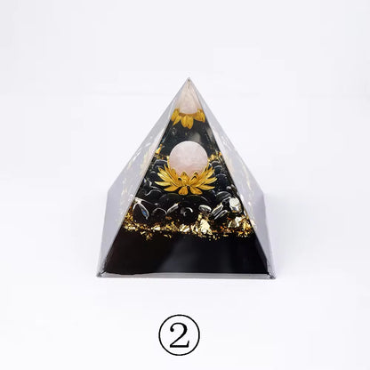 Wholesale 8Cm Chakra Crystal Chips Orgonite Resin Pyramid Home Decoration